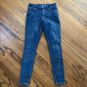 B4 Old Navy Women’s 6 Long High Rise Deep Blue Super Skinny Jeans